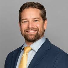 Jennifer Cantwell's Instagram, Twitter & Facebook