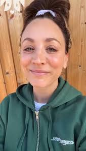 Just because y'all see my Facebook porch light