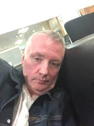 Hello everyone ! How is your Sat night going ? Just to remind you all