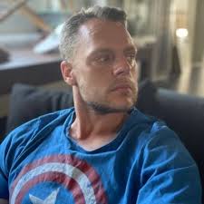 Richie_Royale (@richie_royale)