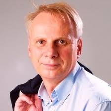 Erg genoten van de belangrijke vraagstukken die Hendrik Noten en Sander  Heijne met hun boek 'Fantoomgrooi' aan de kaak stellen. Een weekje terug,  een gesprek gevoerd met Henrik over onder andere de… |