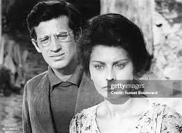 724 Paul Loren Stock Photos, High-Res Pictures, and Images