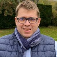 60+ profils pour “Mayon”