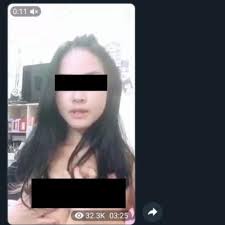 Umur 21 tahun) adalah aktris dan model berkebangsaan indonesia. Qr72h7rectt Nm