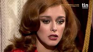 Graciela confiesa a Montserrat que Fabiola es su media hermana y le entrega  el testamento, ella no cree en las intenciones de su madre. Lo mejor de  #LoQueLaVidaMeRobó, solo #ConLasEstrellas o en #