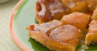 C Est De La Tarte Tarte Tatin Cuisineaz Tarte Tatin Tarte Aux Pommes Caramelisees Tarte Fine Aux Pommes