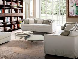 4 seater fabric sofa otto 109 otto collection by gervasoni. Sofa Mit Niedrigen Und Leicht Gewolbten Ruckenlehne Idfdesign