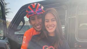 Egan bernal werd deze tour door ineos uitgespeeld als absolute kopman, maar kon nooit zijn vormpeil van vorig jaar etaleren. Quien Es Maria Fernanda Motas La Novia De Egan Bernal As Colombia