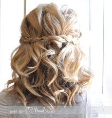 Here are 30 beautiful short hairstyles for a wedding. Bridesmaid Hairstyles Half Up Short Hair Novocom Top