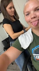 Amanda Sova's Instagram, Twitter & Facebook