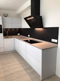 pin op glazen keukenachterwanden