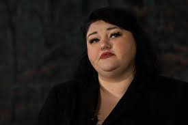 Candy Crouch's Instagram, Twitter & Facebook