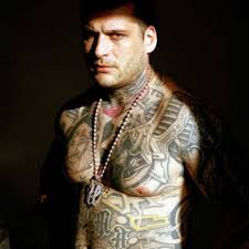 Popek monster wystąpi w kolejnej edycji fame mma 7. Polish Rapper Gets Eyeballs Tattooed Warning Graphic Video Gigwise