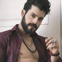 Topete. Lorenzo Cisneros