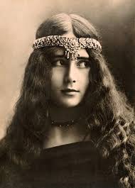 🦚 La Belle Epoque 🦚