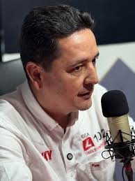 No te pierdas la entrevista con @allanleon_ por el 88.9 FM! 📻🦁