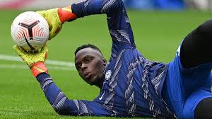 Fresh summer arrival edouard mendy insists he has a 'very good relationship' with kepa arrizabalaga despite the pair battling it out to be the club's. Chelsea Goalkeeper Mendy Suffers Thigh Injury On Senegal Duty Eurosport