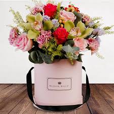Celebrate mother's day 2021 by ordering mother's day flowers! Send La Vie Est Belle Flowers Online Now Bloom Magic