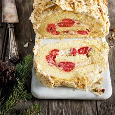 Maple Raspberry And White Chocolate Yule Log Ricardo