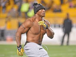 He was drafted by the rams in the first round of the 2014 nfl draft. The Nfl S Strongest Players Past Present