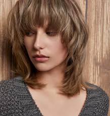 Jul 30, 2019 · il caschetto scalato è da sempre uno dei tagli di capelli corti più amati dalle donne. Capelli Scalati I Nuovi Tagli Di Tendenza Dell Inverno 2019 2020