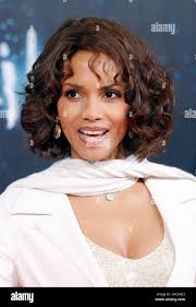 Berry pictured hi-res stock photography and images