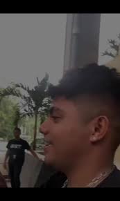 Dua Idola Jadi Orang Jawa: Rony Parulian