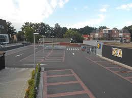 De marowijne 13b, zwaag, 1689 ar, netherlands. Lidl Supermarkten Distributiecentra Peutz