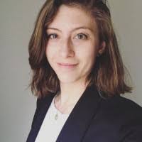 Sarah Askew's Instagram, Twitter & Facebook