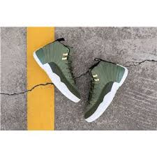 Chris paul is second only to carmelo anthony, in number of signature shoes under the jordan brand wing. Air Jordan 12 Cp3 Class Of 2003 Chris Paul Shoes 130690 301 For Sale New Nike Shoes Nike Official Website