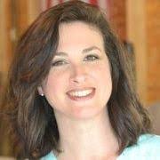 Carolyn Meade's Instagram, Twitter & Facebook