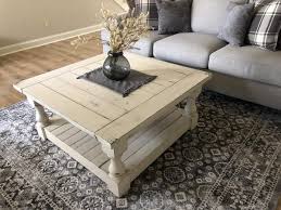 Rustic Baluster Farmhouse Coffee Table Distressed In 2020 Coffee Table Farmhouse Coffee Table Farmhouse Industrial Coffee Table