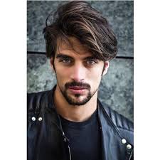 Originario di lineri, è alto circa 188 cm. Raz Simone Instagram