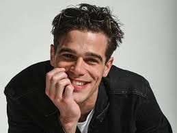 I LOVE Tucker!! If it wasn't for him this season would be BORING!!  #SorryNotSorry