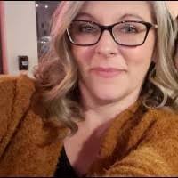 Michele Mcabee's Instagram, Twitter & Facebook