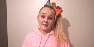 Her mom, jessalynn siwa (success with jess), and jojo moved to california as jojo grew in jojo has been selling out venues across the country as she dances, sings and entertains fans of all. Jojo Siwa Speaks Out About Makeup Kit That Tested Positive For Asbestos