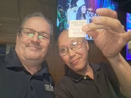 Shelley Downey's Instagram, Twitter & Facebook