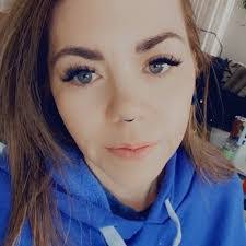 Judy Lara's Instagram, Twitter & Facebook