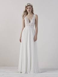 Inspirationen von internationalen und nationalen designern, schnittformen und trends auf unserem event inc blog! Ais8hsiako Nyfiko Se Mpoxo Sik Styl Efigie Pronovias Brautmode Hochzeitskleid Elegant Brautkleid