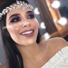 Aunque en muchas ocasiones, emma coronel ha asegurado a diversos medios que ella no tiene ninguna cuenta en redes sociales, en instagram se ha dicha cuenta en instagram tiene más de 625,000 seguidores; Pin En Chicas