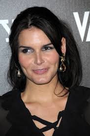 Angie harmon 编辑类照片. 图片包括有旅馆, 有益于, 行业, 研究, 贝弗利, 妇女, 第五- 22228076