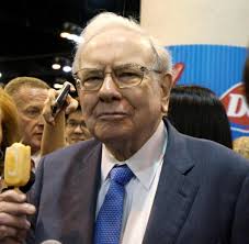 Born august 30, 1930) is an american investor, business tycoon, philanthropist, and the chairman and ceo of berkshire hathaway. Warren Buffett Verrat Was Investoren Und Manager Nicht Tun Sollten Welt
