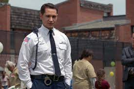 Matt mcgorry is back as the lovable prison guard john bennett in the second season of netflix's orange is the new black, which is. Orange Is The New Black S Matt Mcgorry Hates What Bennett Did As Much As You Do Tv Guide