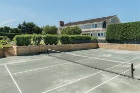 43560 square feet in an acre, so about 6 courts in an acre. Hamptons Homes For Sale With Tennis Courts For Under 7m Curbed Hamptons