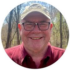 Amazon.com: Hidden Objects #1: Stamp Collecting and Birdwatching:  9781976139970: Wildman, Karl, Wildman, George: Books