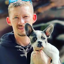 TONIGHT! Watch via Bryan Callen Fan Page ・・・ Tonight. The Goldbergs ABC 8pm  they are airing m'spinoff and m'excited. If you like it, let em know!