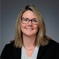 During my time at PwC, I have been blessed with some amazing leaders,  coaches and mentors. Back in 1998, when I decided I wanted to make the move  from audit to HR,