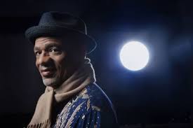 Kirk Whalum — Biography, Discography, Albums & Expert Reviews