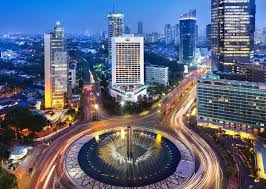 Mulai dari pelebaran trotoar yang dilakukan dibeberapa titik di jakarta dinilai terlalu memaksakan dan memakan bahu jalan. Jakarta Indonesia Nigeria Travel Indonesia Indonesia Travel