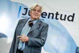 He played a prominent role in the politics of uruguay which is not surprising given his family background. Lacalle Herrera Llamo A Defender Al Gobierno Del Ataque De La Izquierda Conservadora La Diaria Uruguay